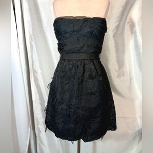 BCBG Strapless Ruffled Lace Dress, Black, Knee Lngth, Zipper, Lined, 2,/4